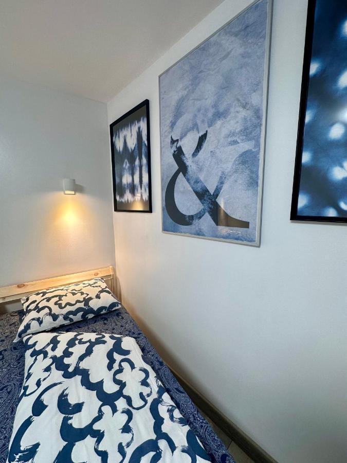 The Rainbow 8 Apartman Szófia Kültér fotó